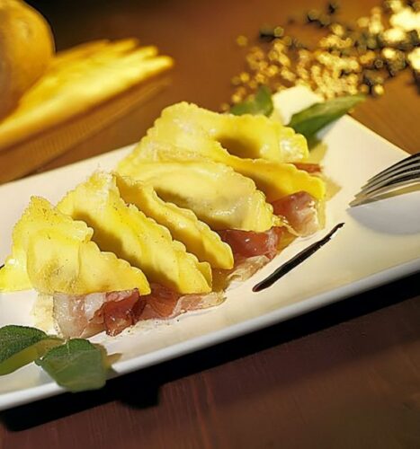 Quotes and aphorisms on food