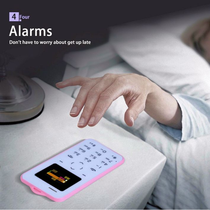 Mini cellulare modello carta di credito