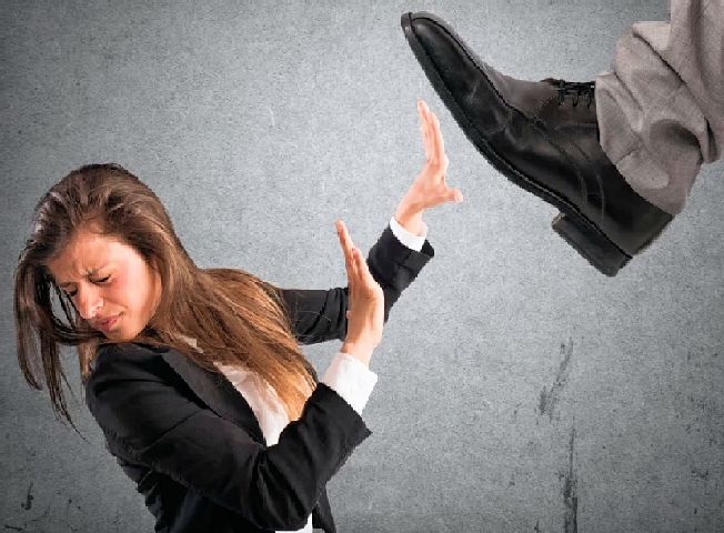 Quotes about mobbing