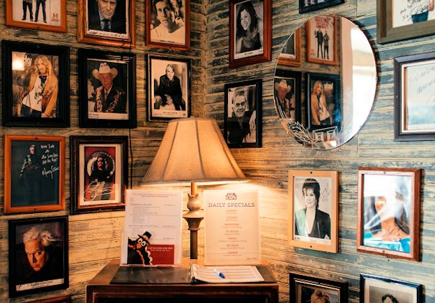 Aphorisms on photography Aphorisms on photography