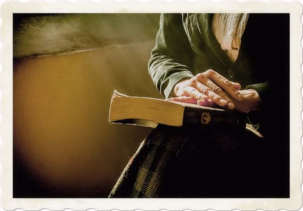 Reading aphorisms and quotes