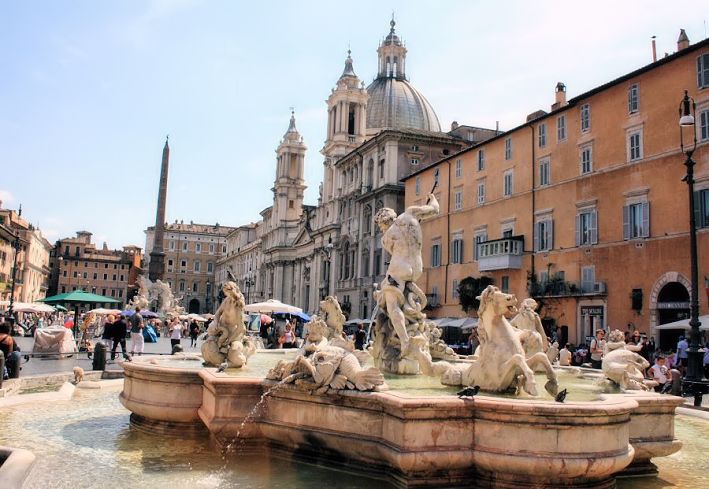 George Mikes on Italy