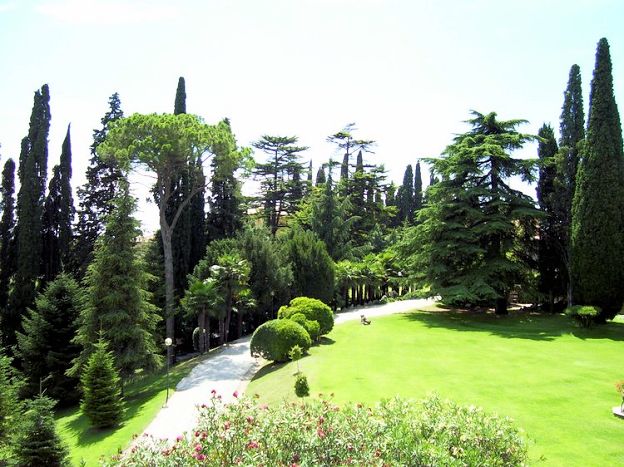 Villa dei Cedri Park Verona Villa dei Cedri Park Verona